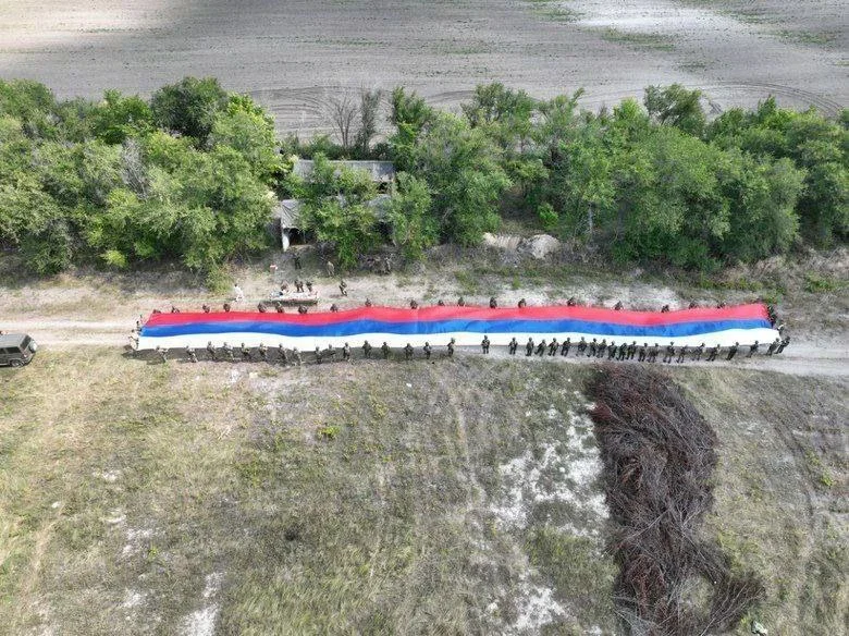 Изображение к публикации