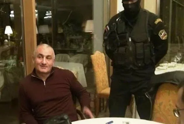 Изображение к публикации